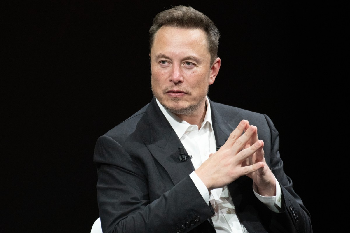 Elon Musk has a harsh message for Bill Gates