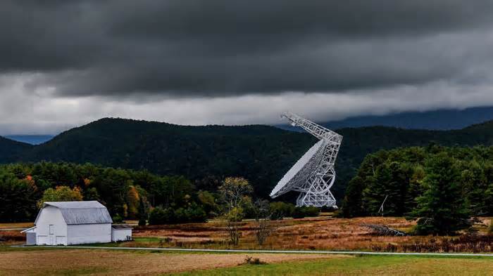 Let There Be Broadband: SpaceX Lights Up Starlink in US National Radio Quiet Zone