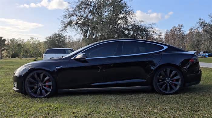 Tesla Model S Sells for Cheap, New Owner Spends More To Fix All the Issues It Came With