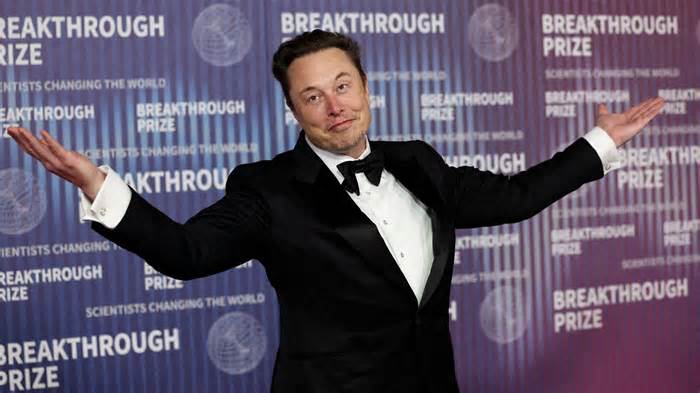 Elon Musk becomes first to reach 200 million followers on X; Check other influential Twitter users