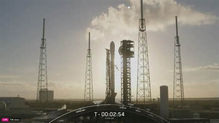 SpaceX scrubs Starlink rocket launch: 'hold, hold, hold'