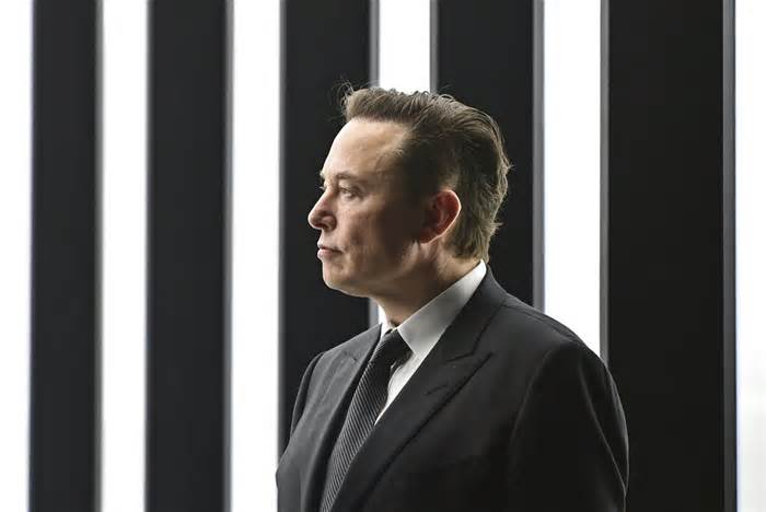 Elon Musk’s Neuralink Preps For Second Human Trial, Aims For ‘Superpower’ Capabilities