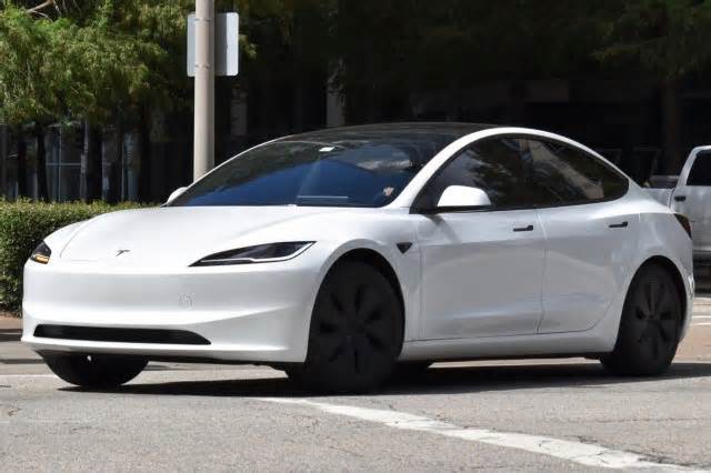 Refreshed Tesla Model 3 exceeds EPA estimates in range test — here's how it compares to the rest of the electric car industry