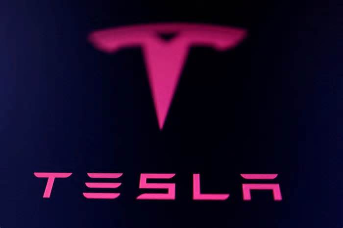 Tesla ordered by Florida jury to pay $329 million in Autopilot crash