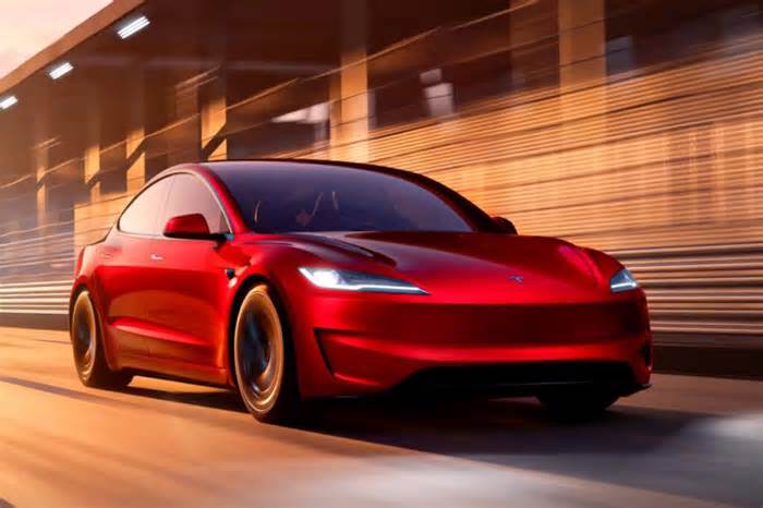 New Tesla Model 3 Plus Packs More Range Than the AWD—And It’s RWD Only