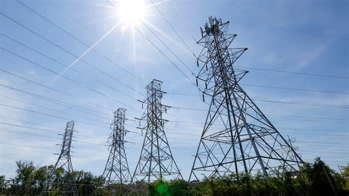 Energy Department commits $360 million to power line connecting Texas grid to Mississippi