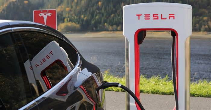 Tesla Introduces Wireless Charging — But Only for One Model