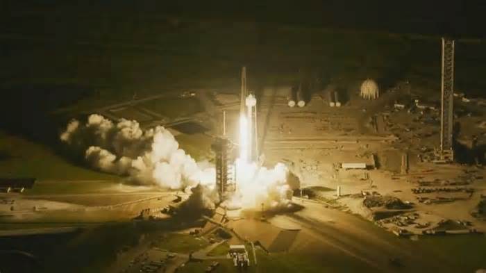 Iowa Astronaut Peggy Whitson and crew en route to space station after overnight launch