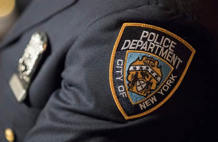 NYPD warns of thieves lurking in banks to steal sensitive information