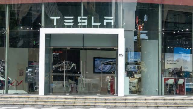 Onlooker catches troubling video of Tesla robotaxi's strange behavior — here's what you need to know