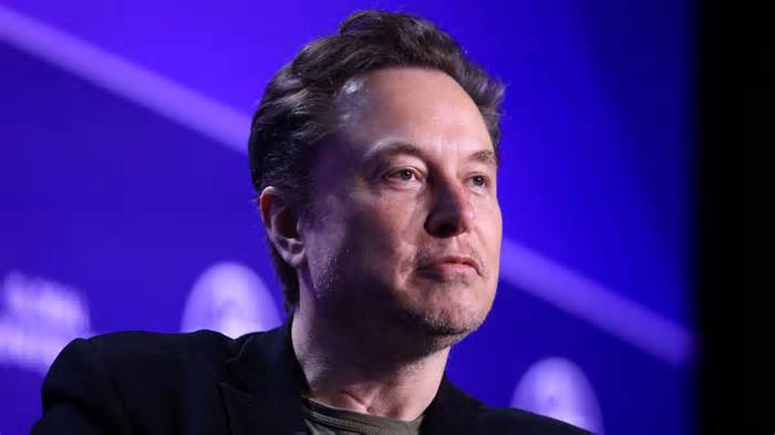 Elon Musk sued for not declaring Twitter shares before buying site at 'artificially low prices'