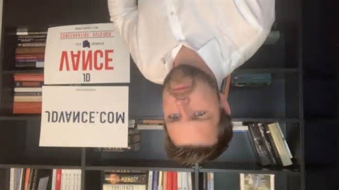 Twitter Mocks JD Vance's Blundering Facebook Live Moment