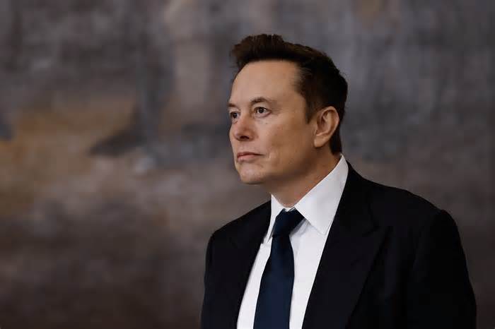 Despite Elon Musk’s Return from Washington, Tesla’s Struggle in Europe Continues