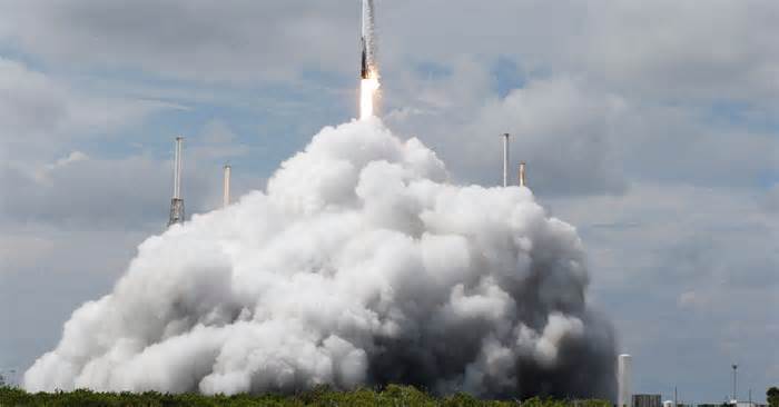 US FAA grounds SpaceX's Falcon 9 rocket after second-stage malfunction