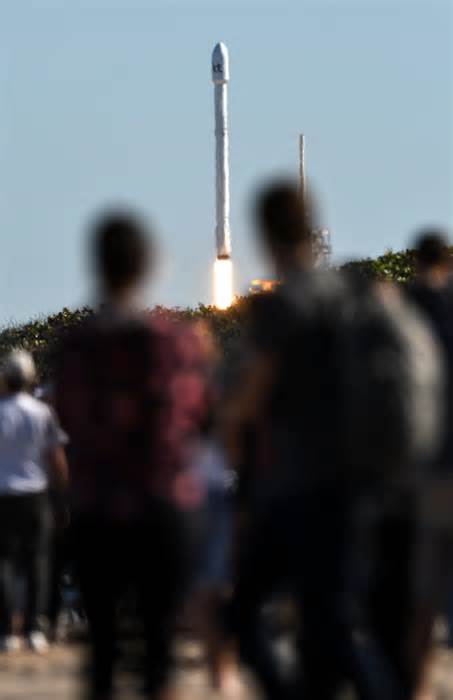 SpaceX rocket launch: What time does Falcon 9 lift off from Cape Canaveral?