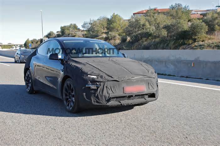 2026 Tesla Model Y Juniper refresh spied