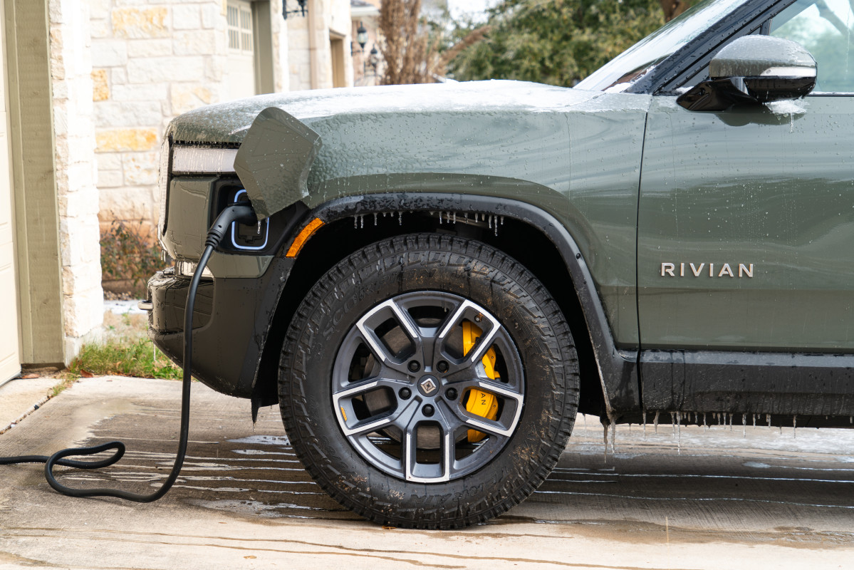 Rivian and Lucid can operate like Tesla after new legislative win