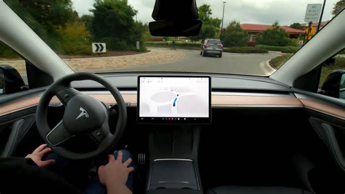 EU Could Open The Door To Tesla’s FSD Just To Avoid Tariffs