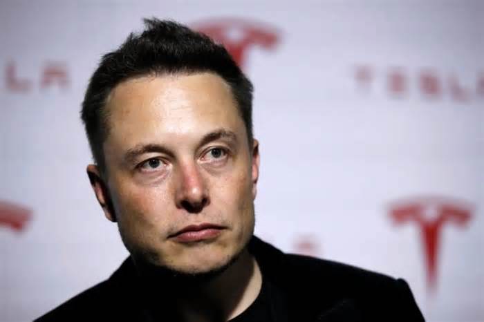 As Apple Integrates 'Woke Nanny AI Spyware,' Let's Remind Ourselves Of Elon Musk's Most Explosive Feuds