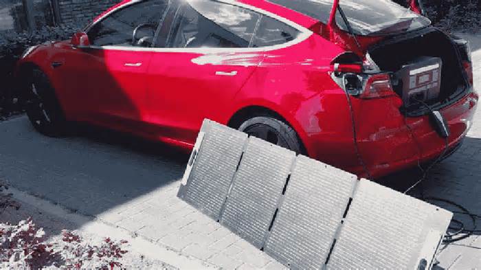 I Have Solar Power Station and Can Charge My Tesla Model 3 With It, But I Get While Big Oil Dumps So Much Anti-EV Propaganda on The Net