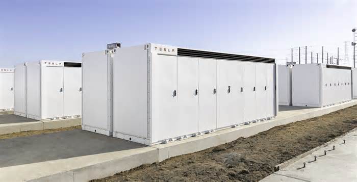 Tesla’s energy storage business continues to boom