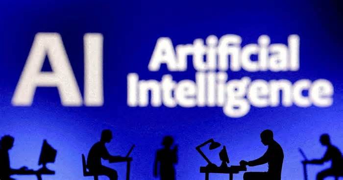 Investors pour $27.1 billion into artificial intelligence startups, defying a downturn