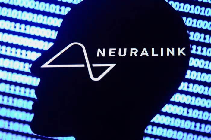 Elon Musk: Neuralink Chip will be Implanted in over 1,000 Patients by 2026