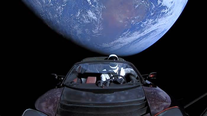 Astronomers just deleted an asteroid because it turned out to be Elon Musk's Tesla Roadster