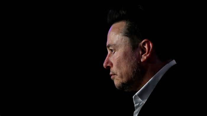 Elon Musk’s X is worth nearly 80% less than when he bought it, Fidelity estimates