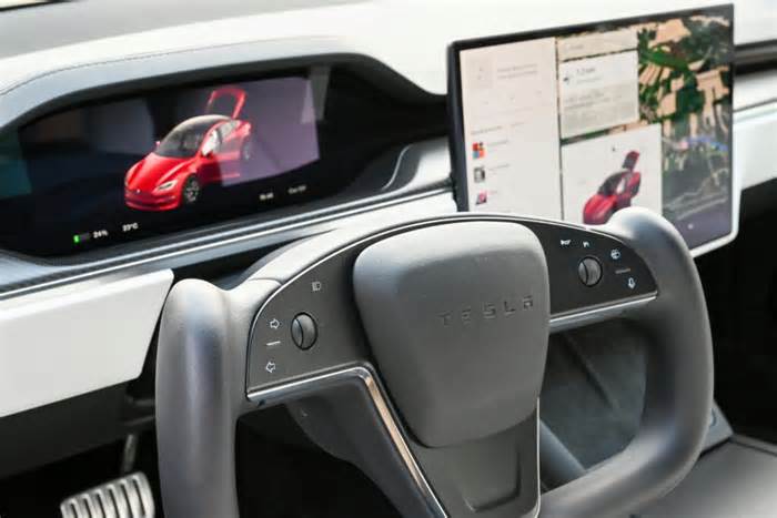 Grok Is Now in Tesla Vehicles, Just Not in the Usual Way