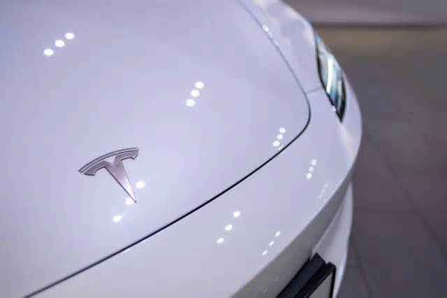 Report says Tesla is finally making long-awaited move that will open door to massive new market: 'Ready for more players'