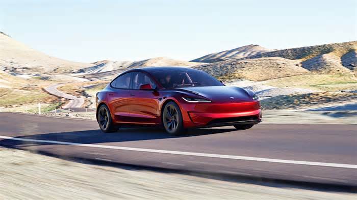 10 Things Tesla Owners Love To Talk About (And, For Good Reason)