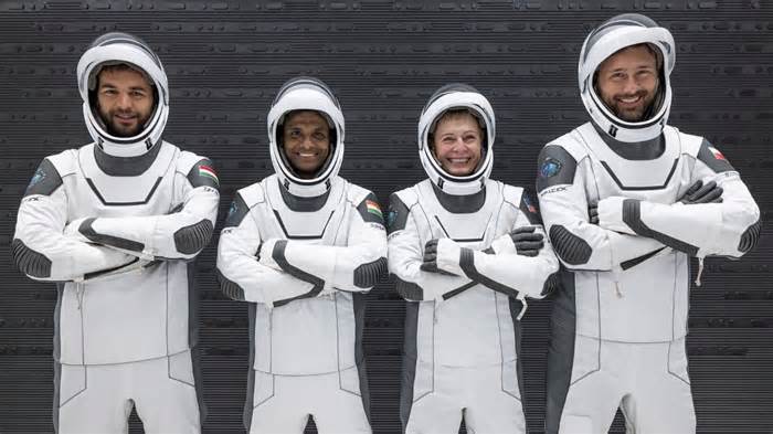 Shubhanshu Shukla Axiom-4 Mission Live: Countdown begins as Indian astronaut boards SpaceX Dragon for journey to ISS