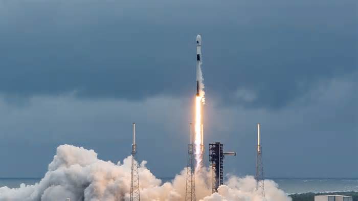 SpaceX receives FAA nod to resume Falcon 9 launches