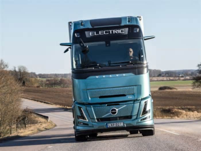 You won’t believe how far Volvo’s new electric semi-truck goes on a single charge