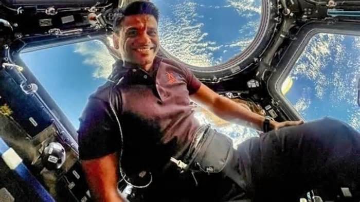 Shubhanshu Shukla Return LIVE Updates: SpaceX's Dragon carrying Axiom-4 crew undocks after 10-minute delay