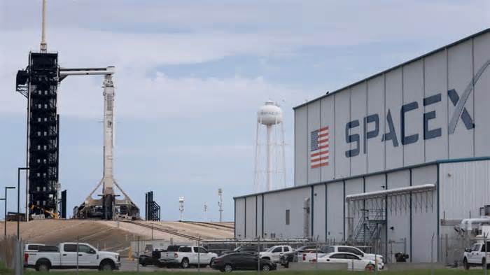 Chicago-based Cards Against Humanity files suit against Elon Musk's SpaceX