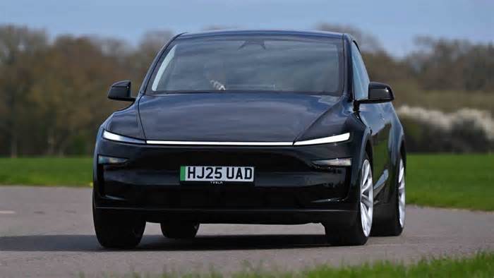 Tesla UK sales rebound with one in four new cars now an EV