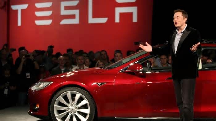 Elon Musk's Tesla to prioritise D2C model before manufacturing as govt gears up for EV policy roll-out