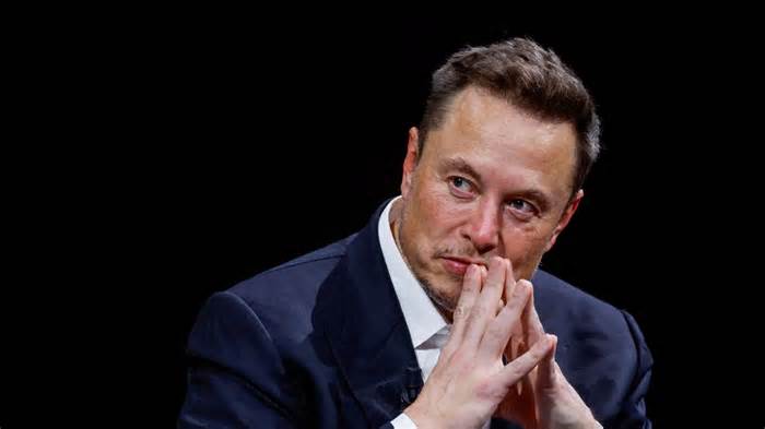 Elon Musk reveals why AI won’t replace consultants anytime soon—and it’s not what you think