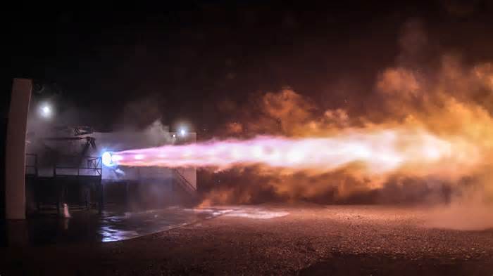Blue Origin's BE-4 Vs. SpaceX's Raptor Engine: What's The Difference Between Them?