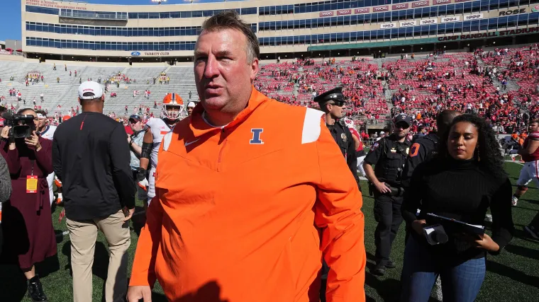 Bret Bielema rips AP voters after Illinois football was shelved over Big Ten team it beat