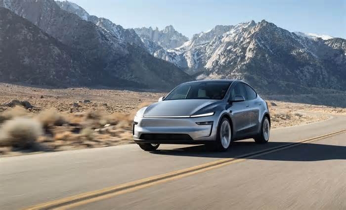 2025 Tesla Model Y lands in US in $61,630 Launch Series guise