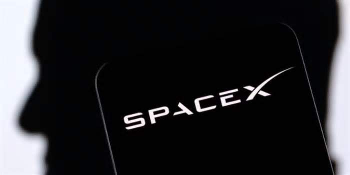 Musk’s SpaceX Plans $1.5 Billion Starlink Investment In Vietnam