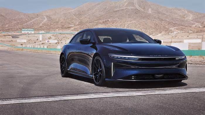 I Traded My Tesla Model 3 For a Lucid Air Pure, After One Month, the Hardware Brilliance is Undermined by Software Frustrations