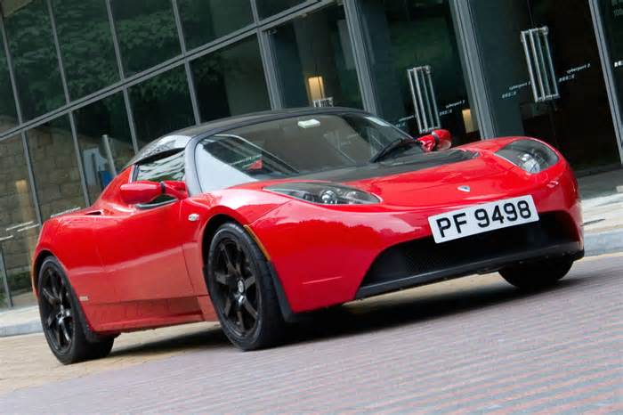 Tesla Roadster 2009 review