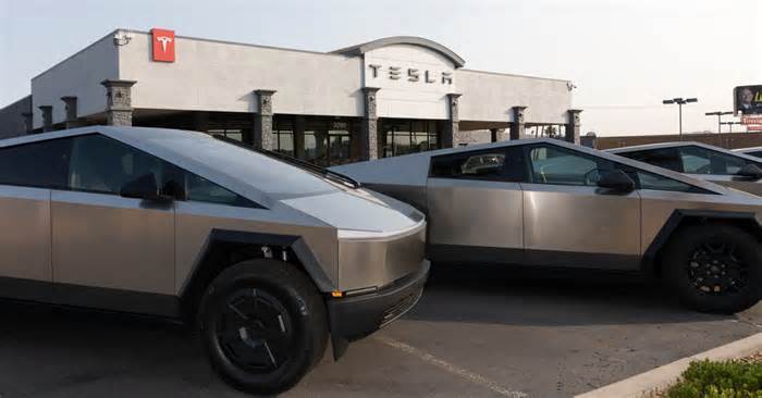 Trump-Musk Spat Creates More Problems for Tesla