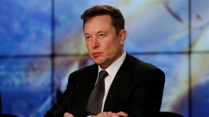 Elon Musk threatens to retire Dragon spacecraft... but does NASA have a Plan B?