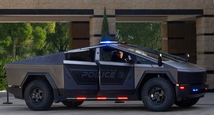 Irvine PD unveils new police Cybertruck