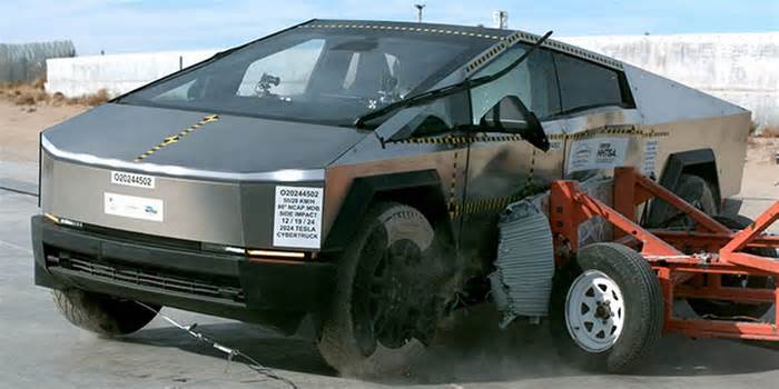 Tesla Cybertruck Scores 5 Stars in NHTSA's Frontal and Side Crash Tests